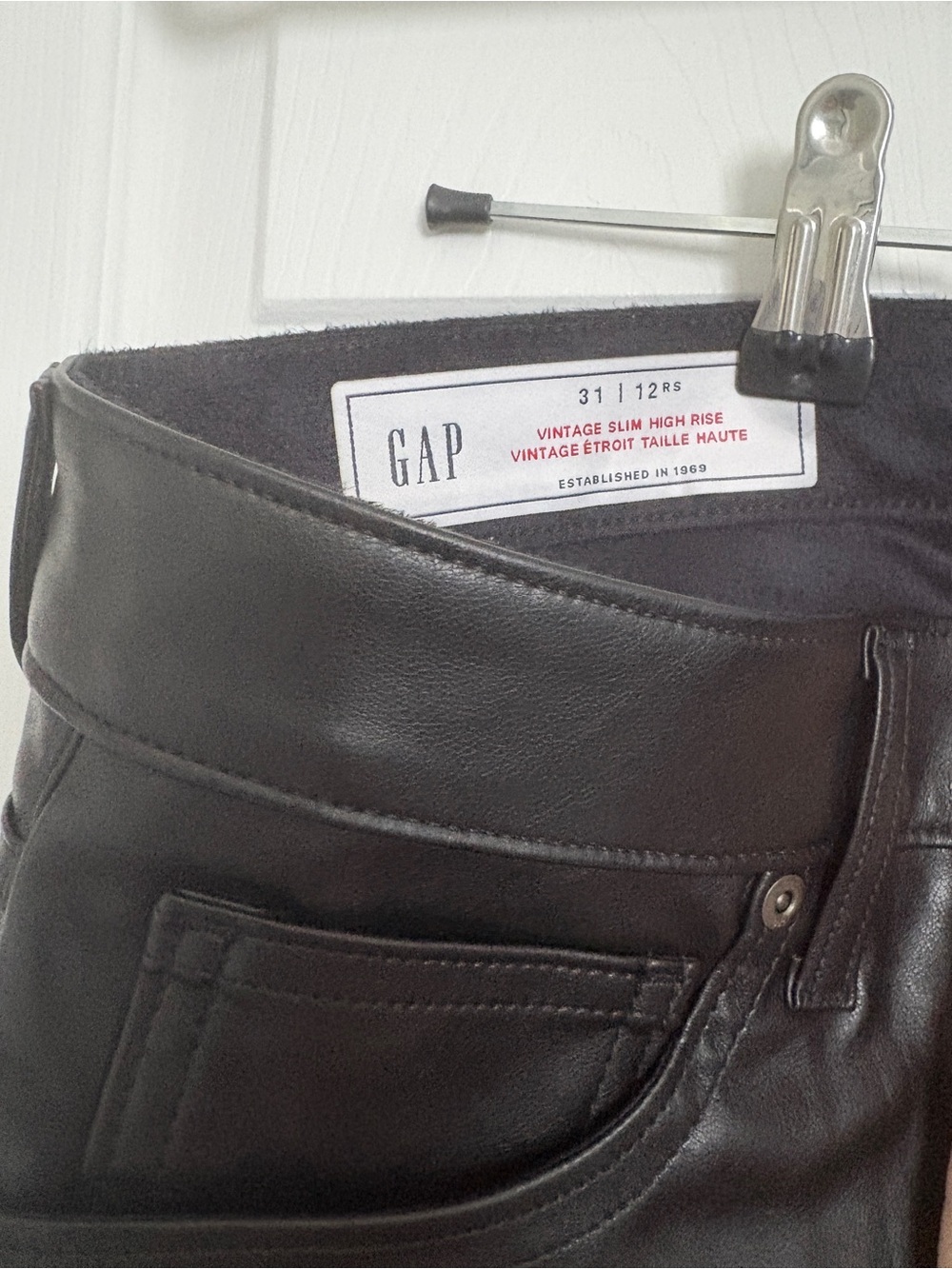 GAP Women’s Vintage Slim High-Rise Vegan Leather — Black